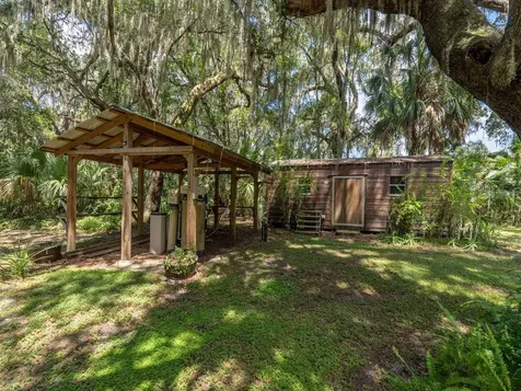 4645 NE 159th Place Citra FL 32113