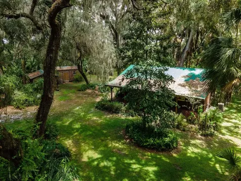 4645 NE 159th Place Citra FL 32113
