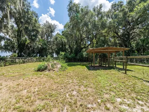 4645 NE 159th Place Citra FL 32113