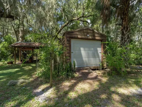 4645 NE 159th Place Citra FL 32113