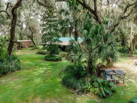 4645 NE 159th Place Citra FL 32113