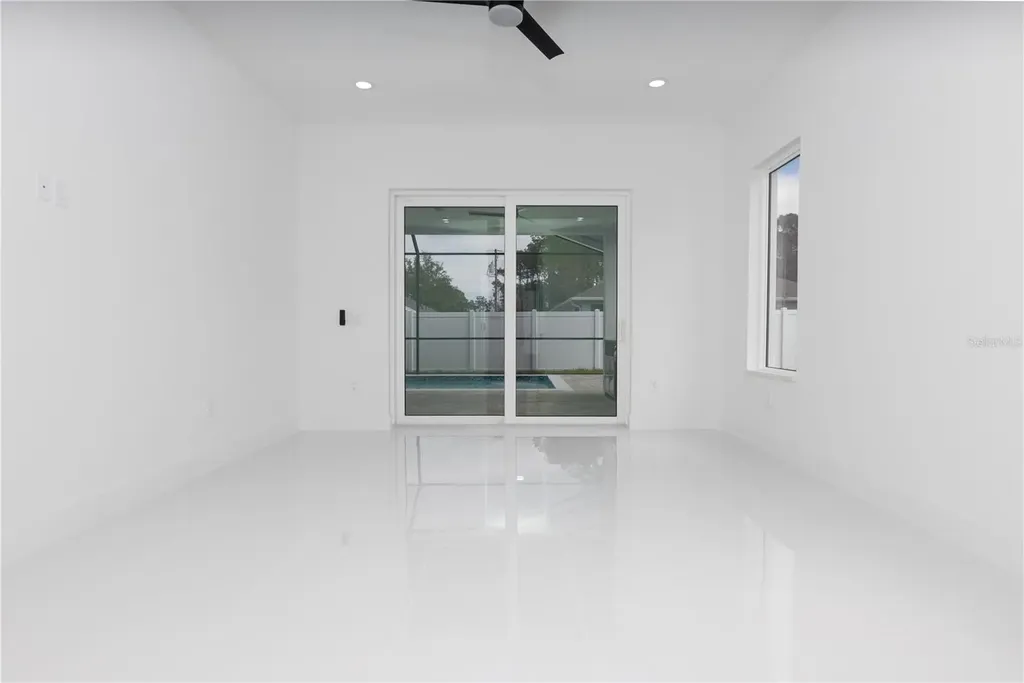 9 Edison Lane Palm Coast FL 32164