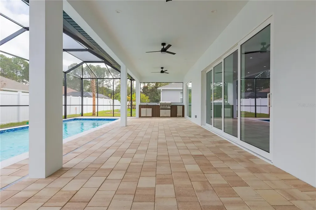 9 Edison Lane Palm Coast FL 32164
