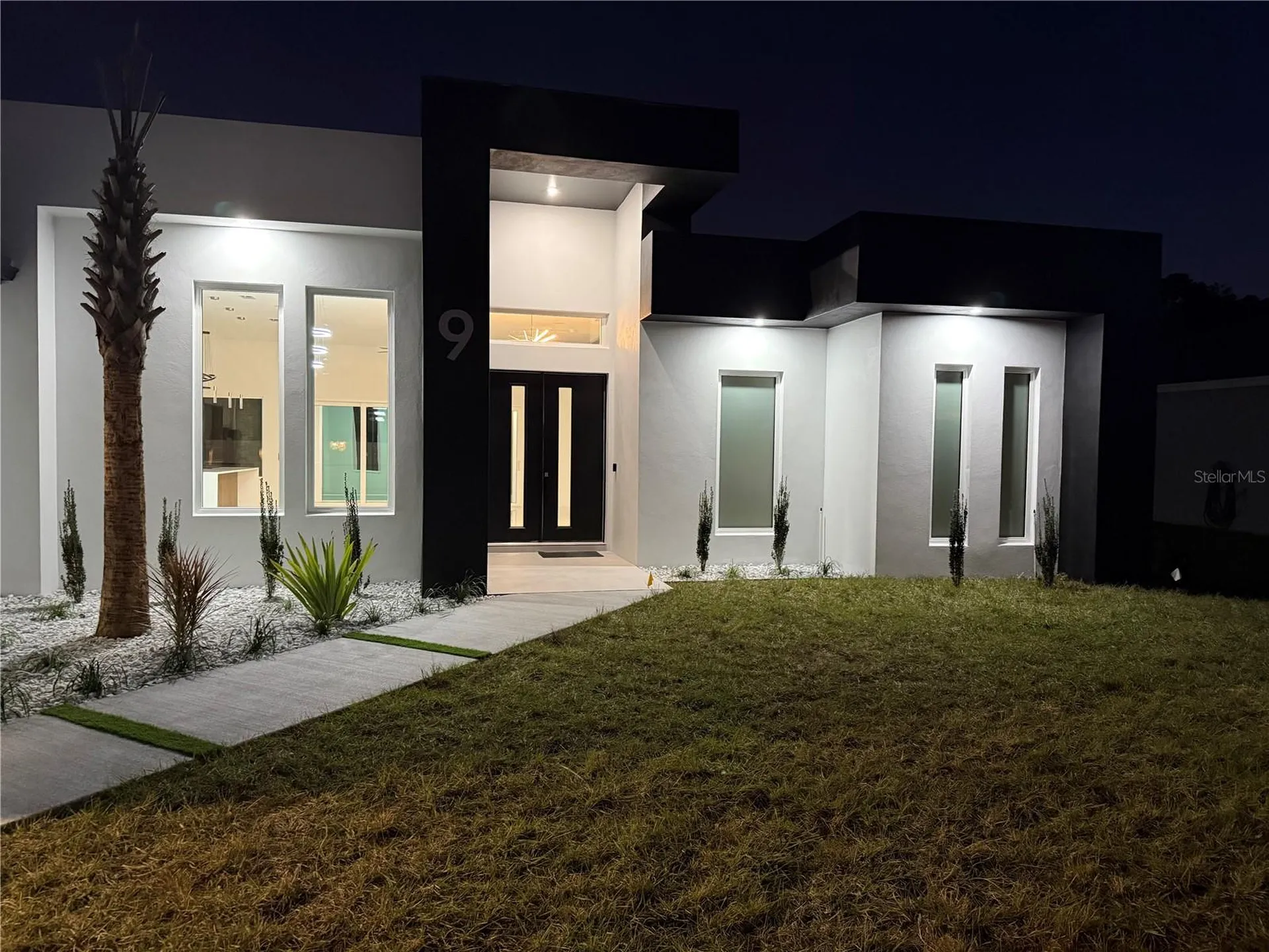 9 Edison Lane Palm Coast FL 32164