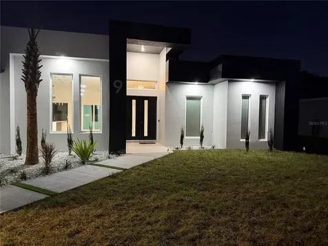 9 Edison Lane Palm Coast FL 32164