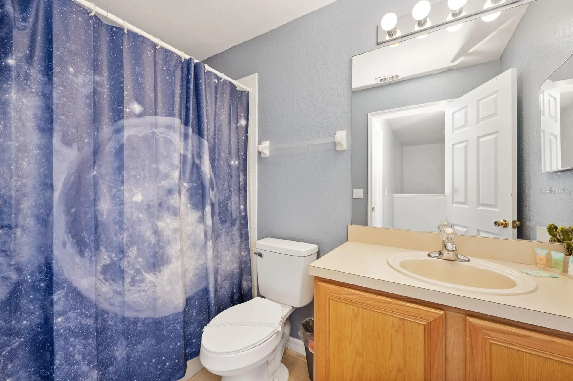 2714 Calabria Avenue Davenport FL 33897