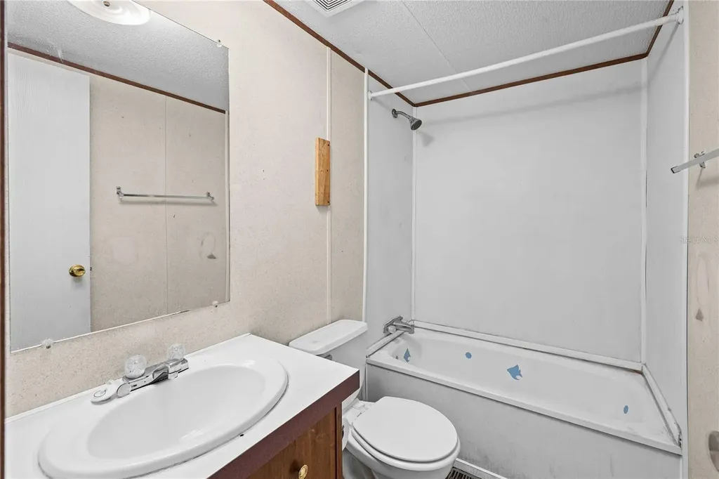 39140 Orient Avenue Zephyrhills FL 33542