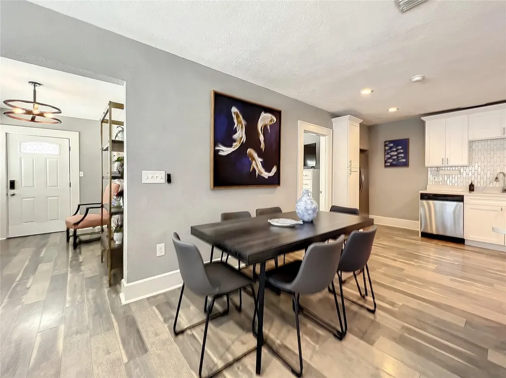 1137 Highland Street S St Petersburg FL 33701