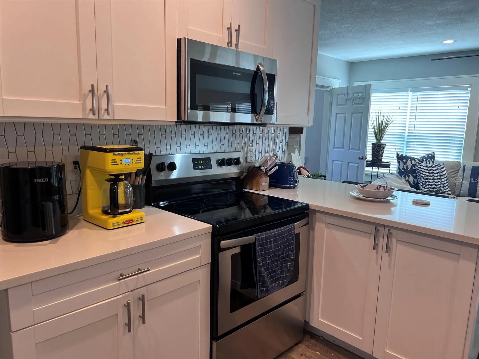 1137 Highland Street S St Petersburg FL 33701
