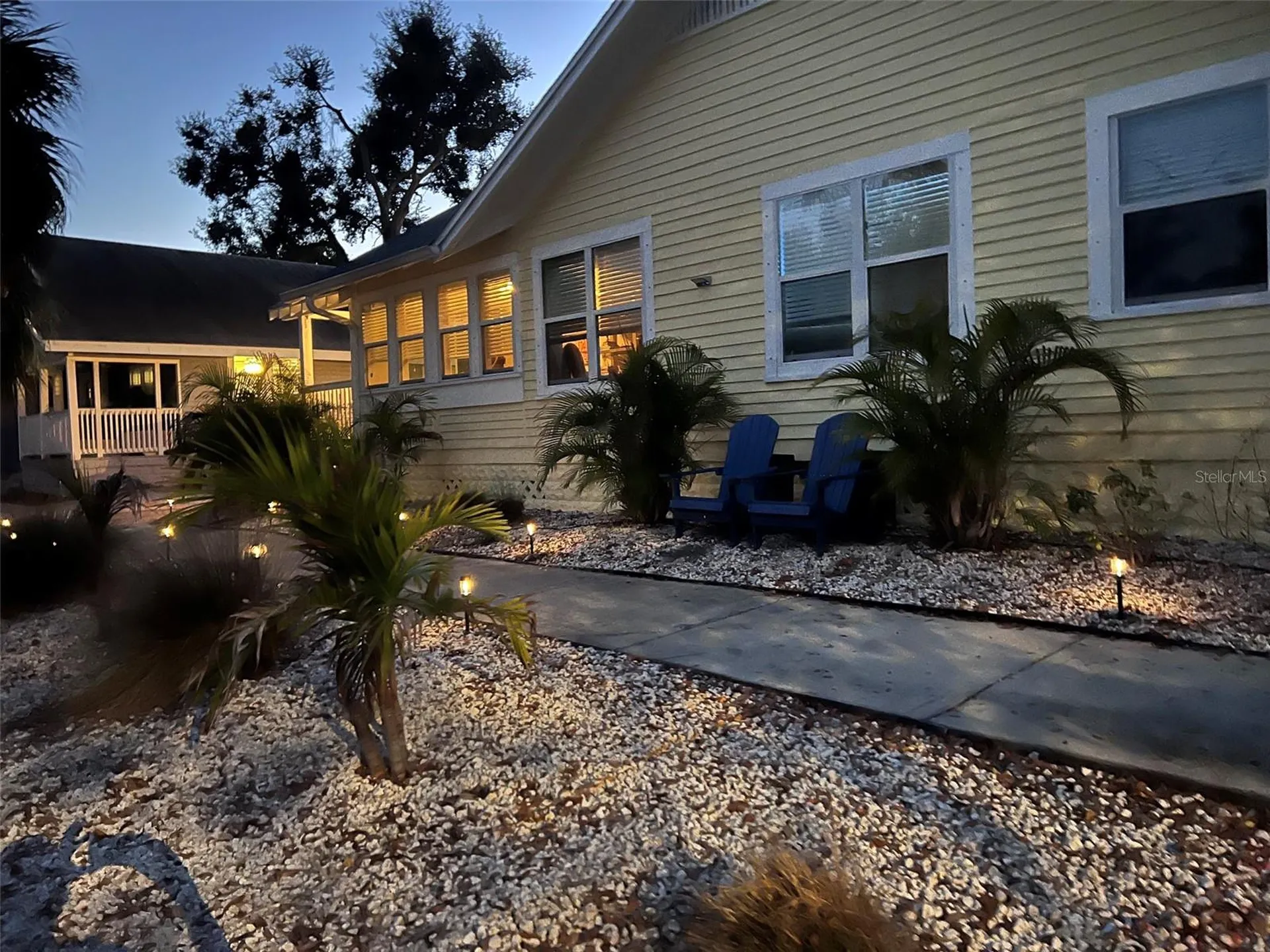 1137 Highland Street S St Petersburg FL 33701