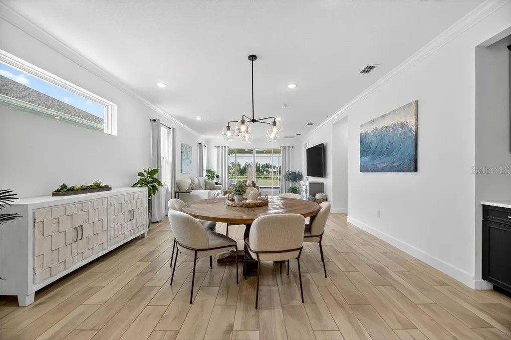 991 Signet Drive Apollo Beach FL 33572