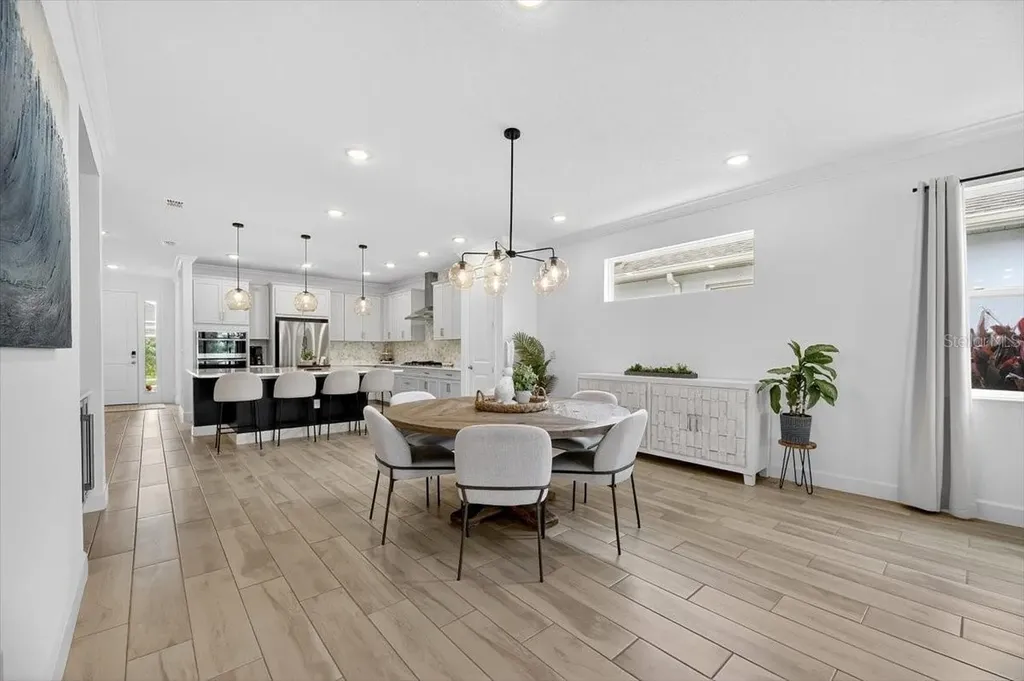 991 Signet Drive Apollo Beach FL 33572