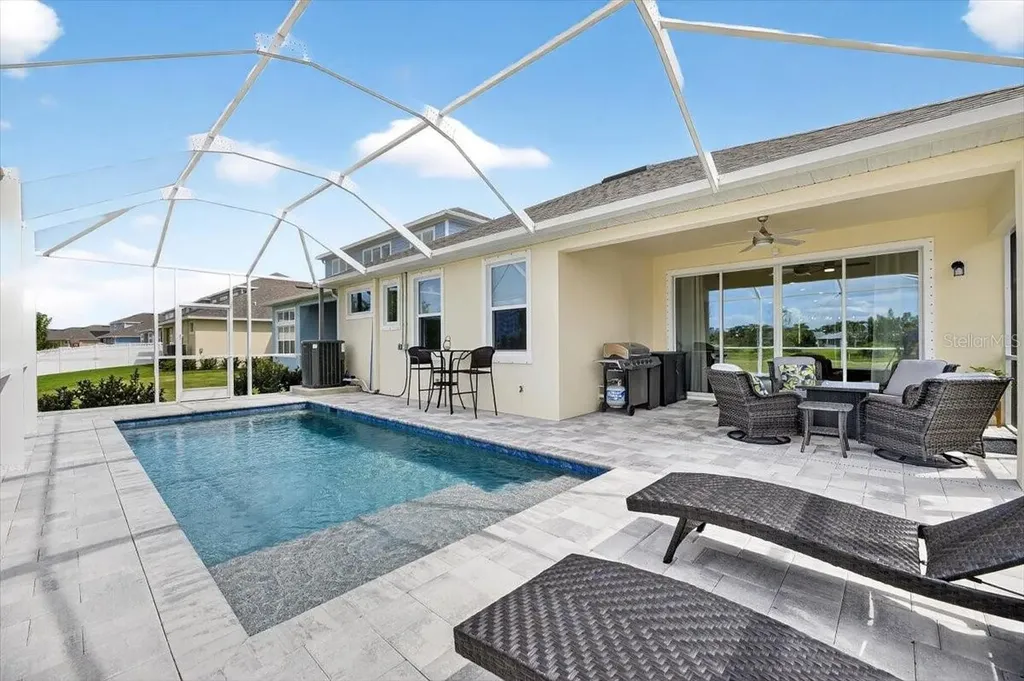 991 Signet Drive Apollo Beach FL 33572