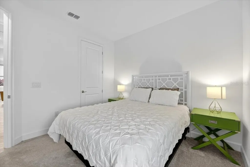 991 Signet Drive Apollo Beach FL 33572