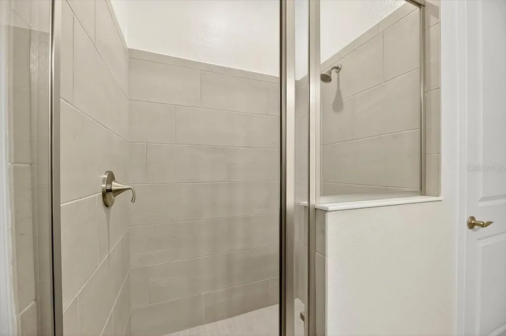 991 Signet Drive Apollo Beach FL 33572