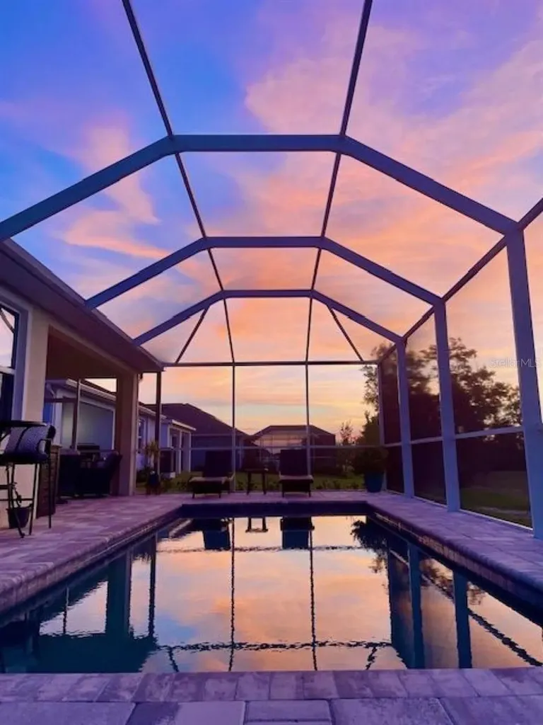 991 Signet Drive Apollo Beach FL 33572