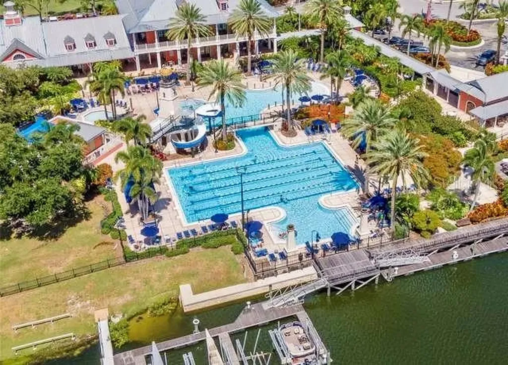 991 Signet Drive Apollo Beach FL 33572