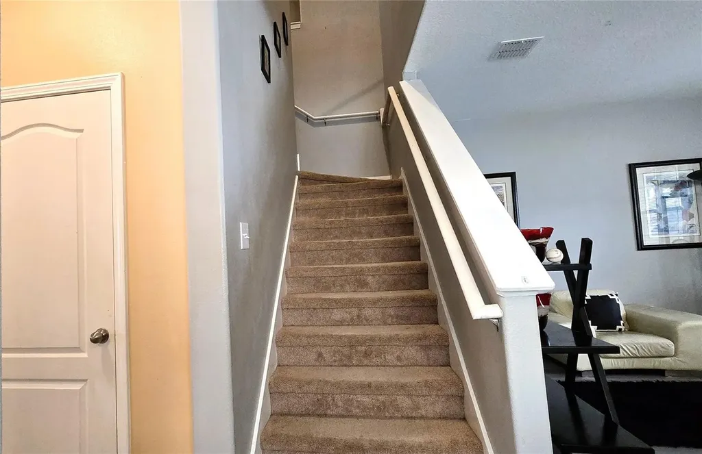 2432 Cumberland Cliff Drive Ruskin FL 33570
