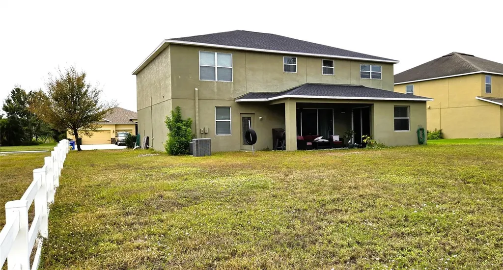 2432 Cumberland Cliff Drive Ruskin FL 33570