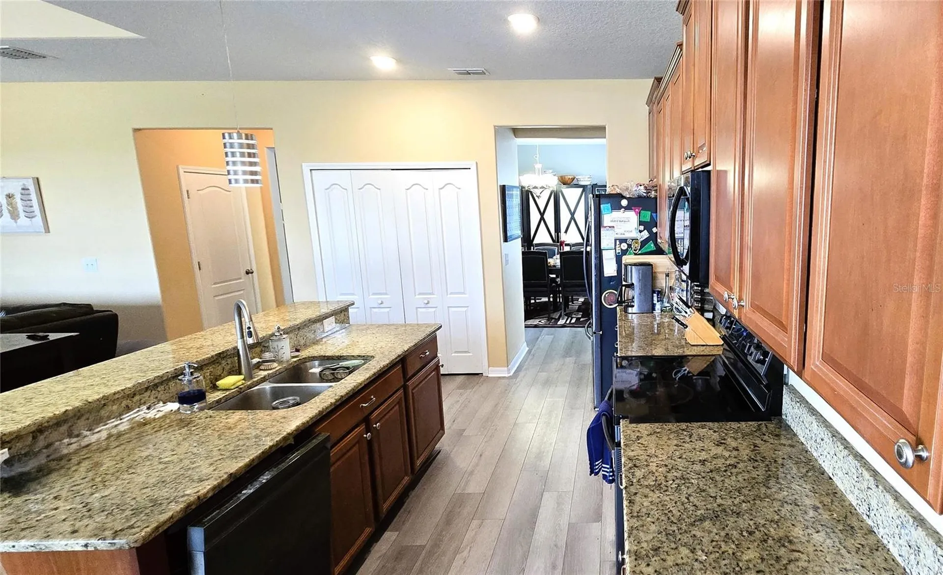 2432 Cumberland Cliff Drive Ruskin FL 33570