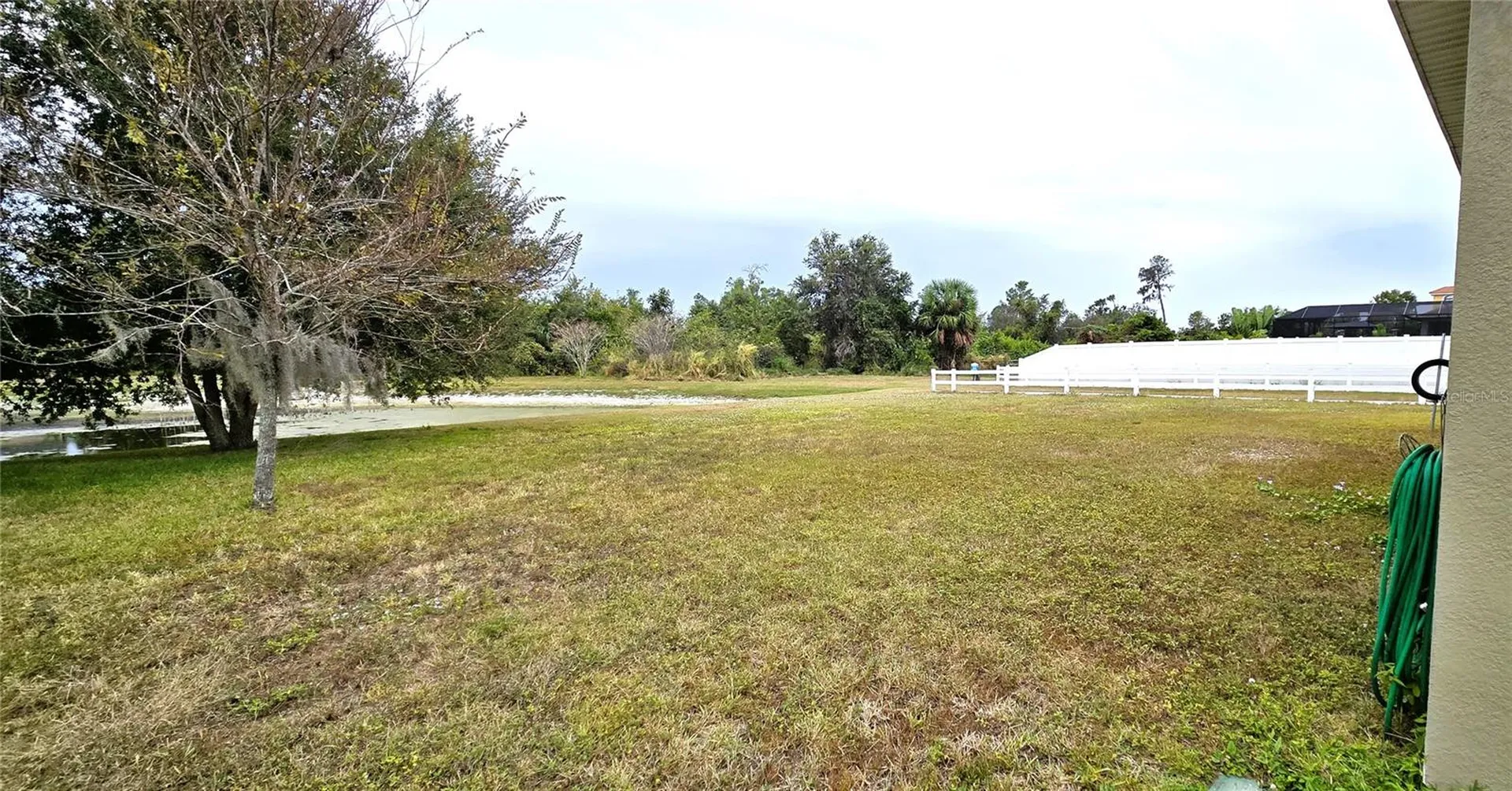 2432 Cumberland Cliff Drive Ruskin FL 33570
