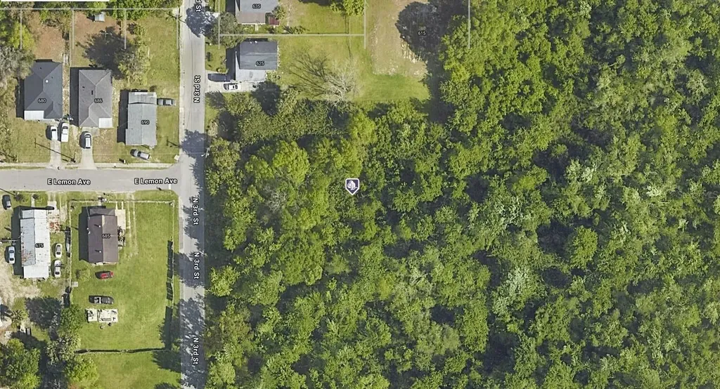 26-27-28-493500-011041 N 3rd Street Lake Alfred FL 33850