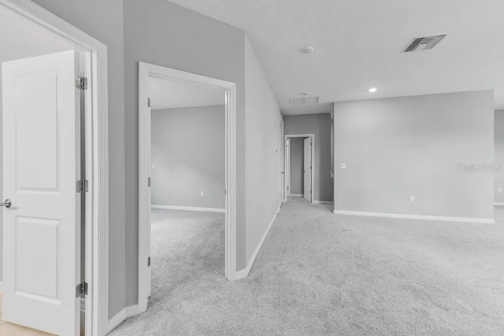 8562 Big Dipper Drive Sarasota FL 34241
