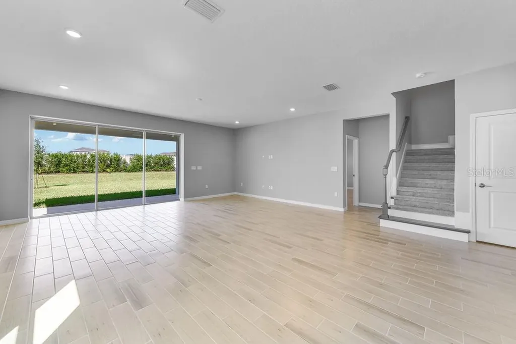 8562 Big Dipper Drive Sarasota FL 34241