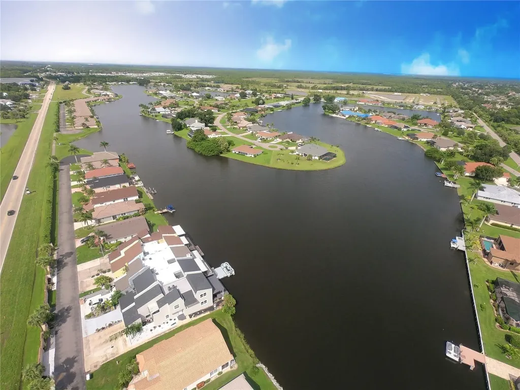 12918 SW Doug Drive Lake Suzy FL 34269