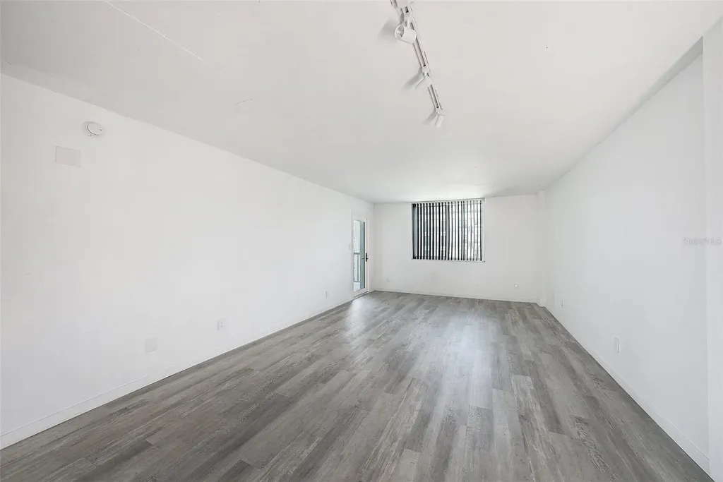 201 W Laurel Street Tampa FL 33602