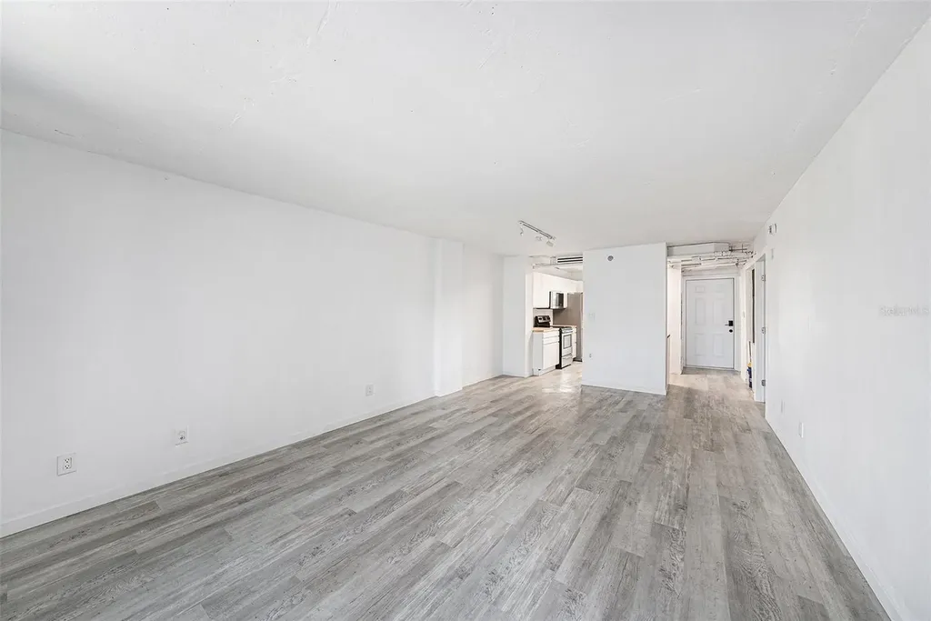201 W Laurel Street Tampa FL 33602