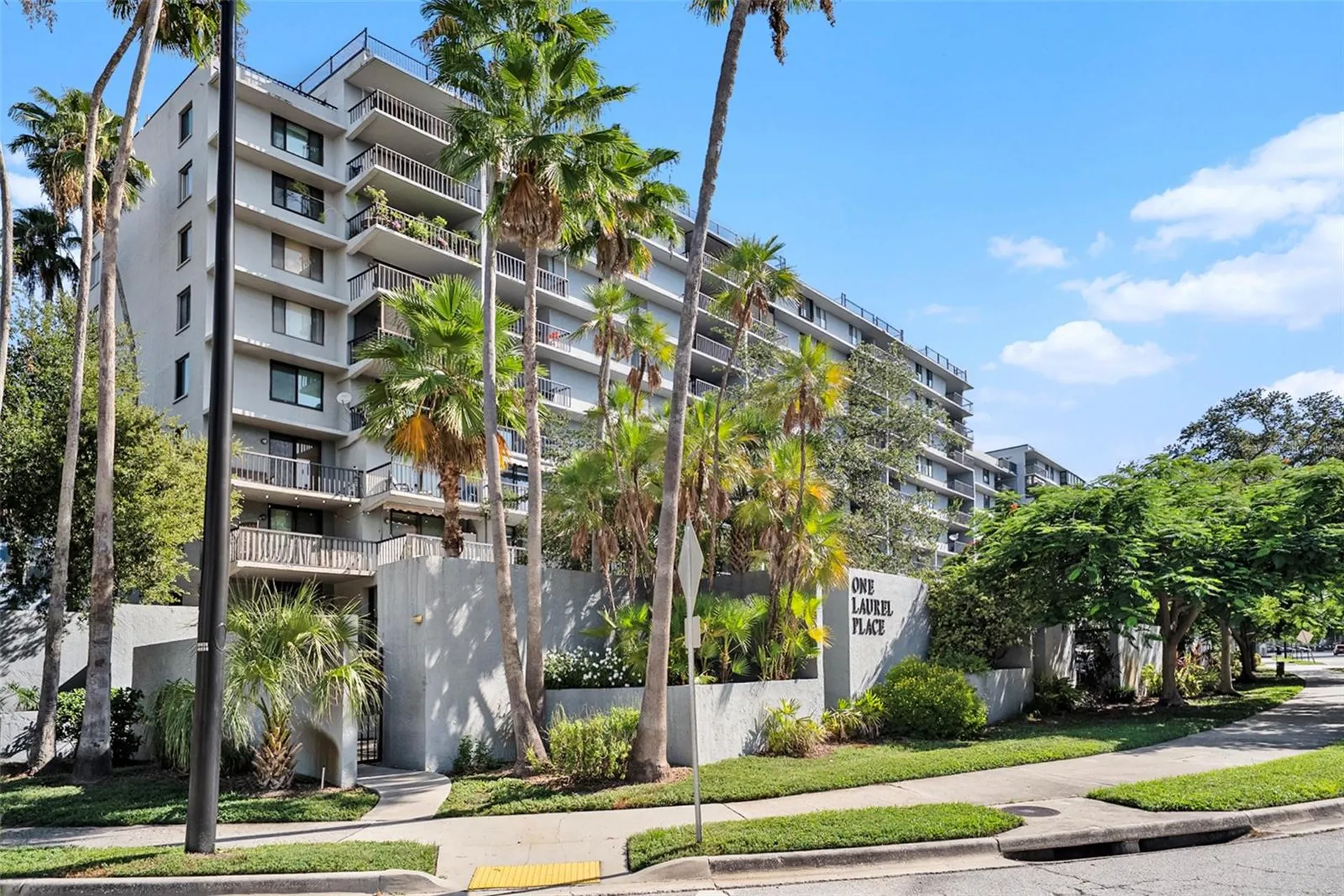 201 W Laurel Street Tampa FL 33602