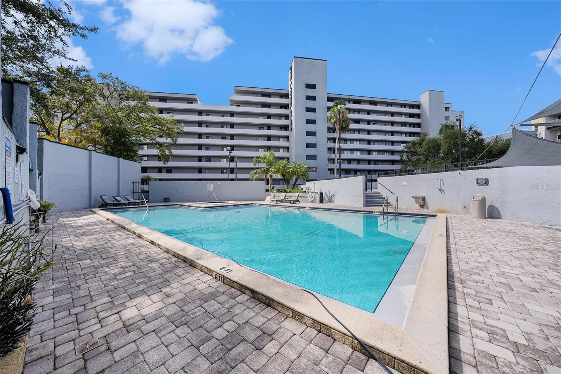 201 W Laurel Street Tampa FL 33602