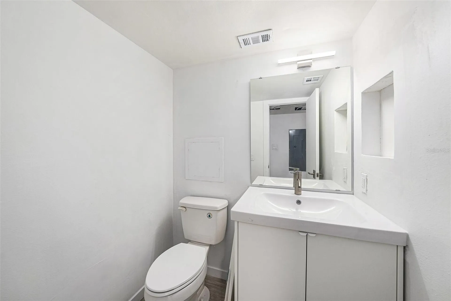 201 W Laurel Street Tampa FL 33602