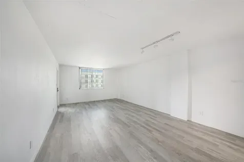 201 W Laurel Street Tampa FL 33602