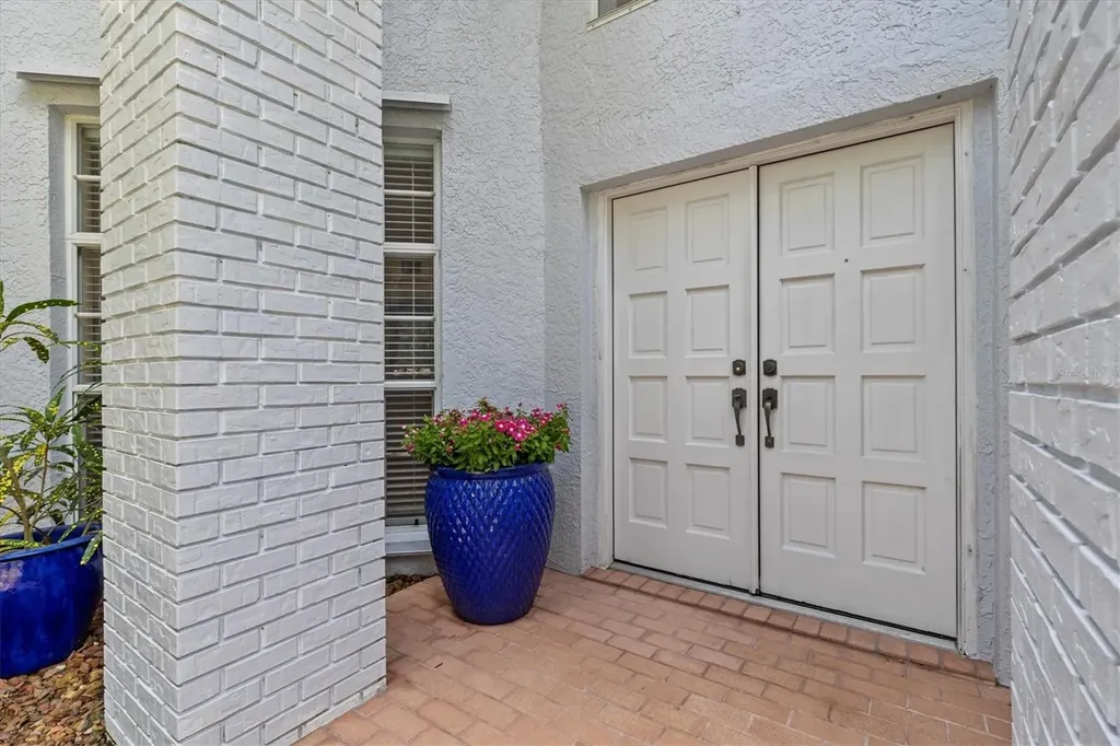 2328 Warwick Drive Oldsmar FL 34677