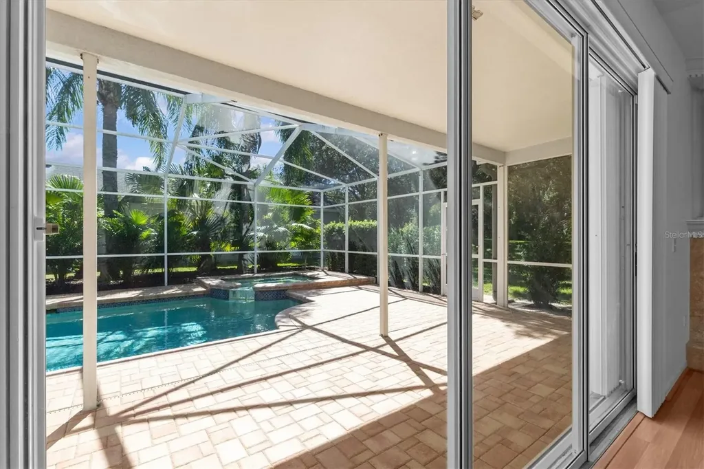 2328 Warwick Drive Oldsmar FL 34677