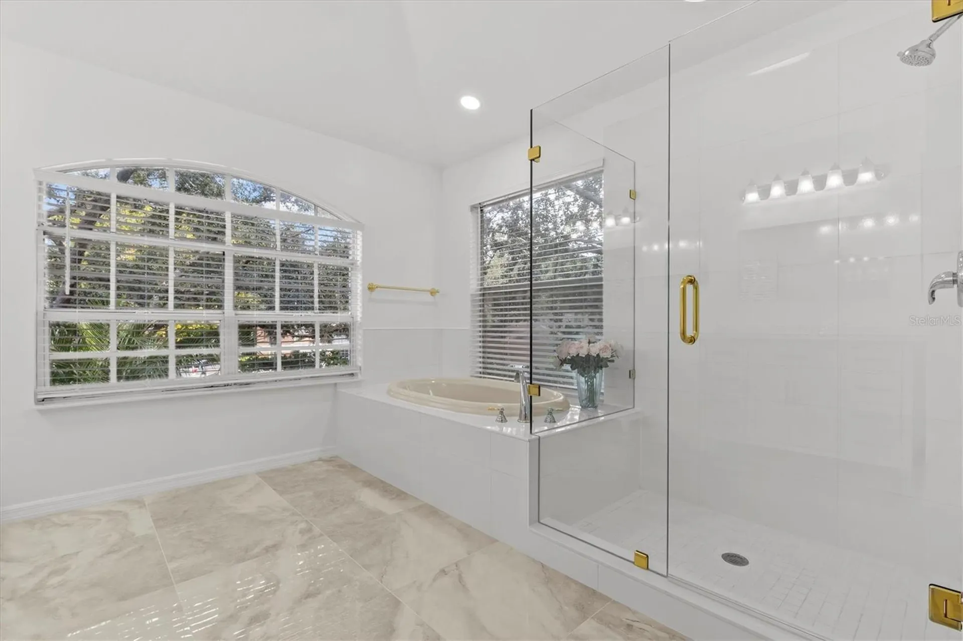 2328 Warwick Drive Oldsmar FL 34677