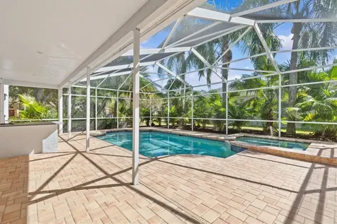 2328 Warwick Drive Oldsmar FL 34677