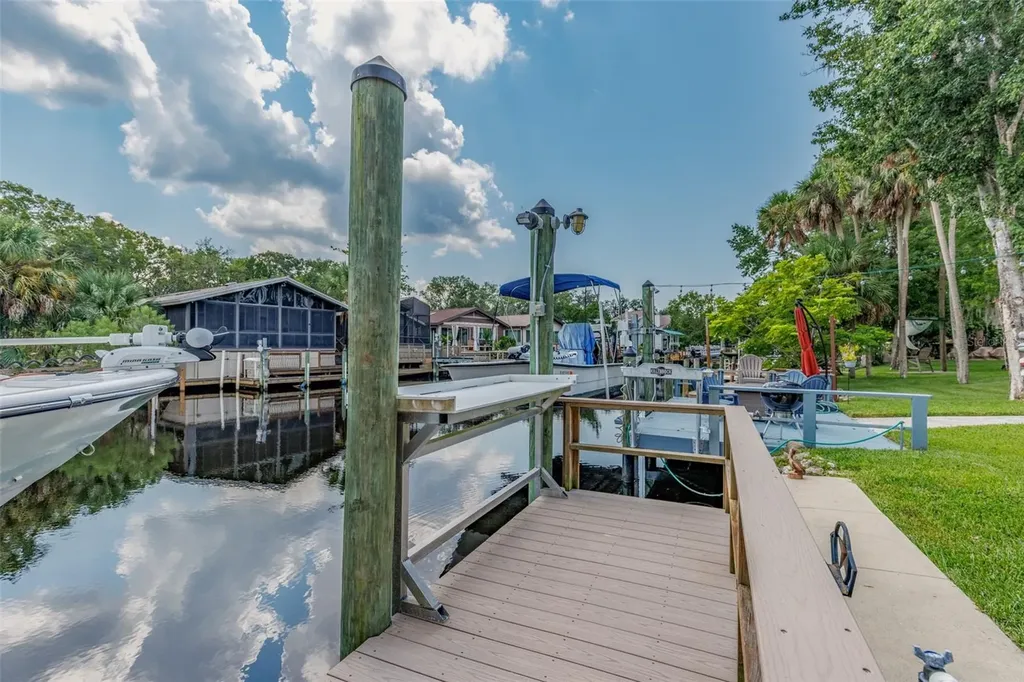 11456 W Clubview Drive Homosassa FL 34448