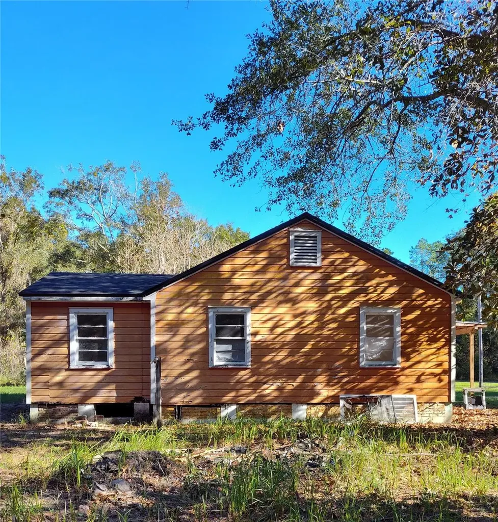21215 SE 111th Avenue Hawthorne FL 32640