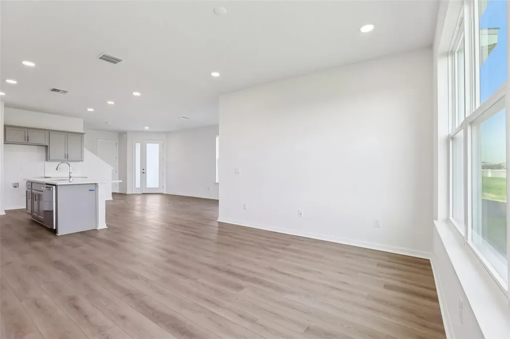 31445 Spanish Mission Road San Antonio FL 33576