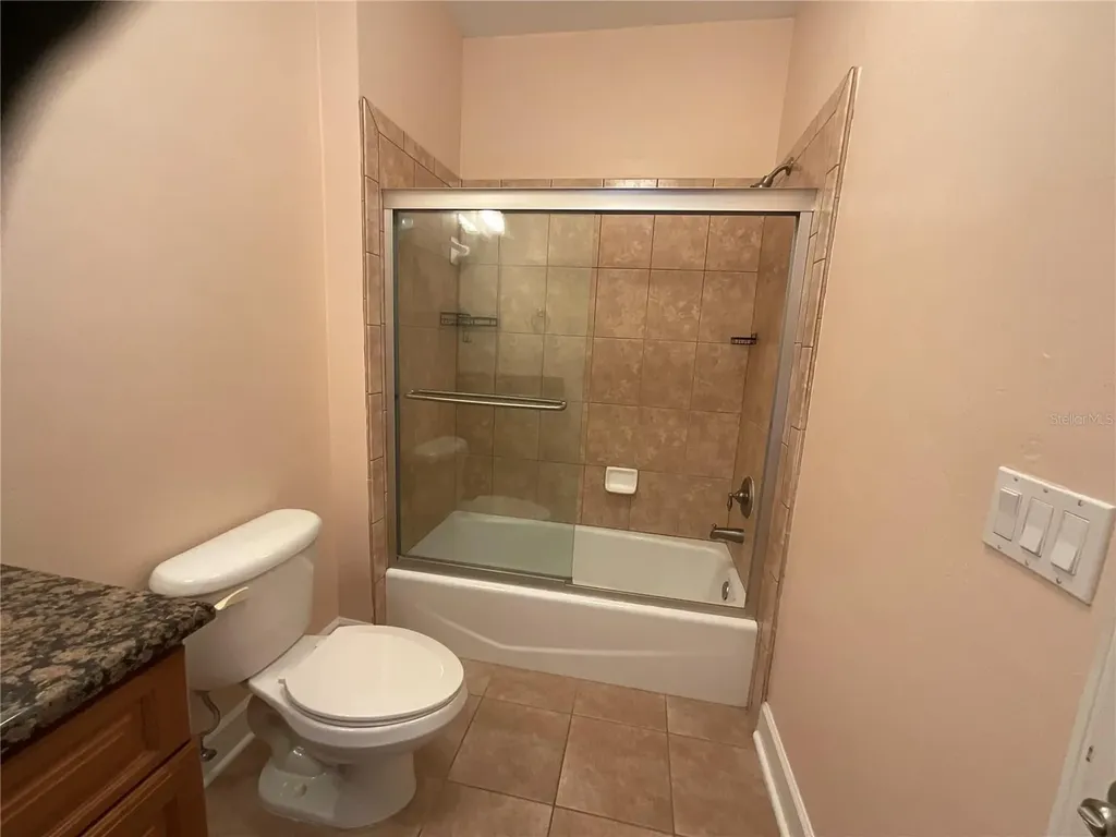 2370 NW 34th Avenue Gainesville FL 32605