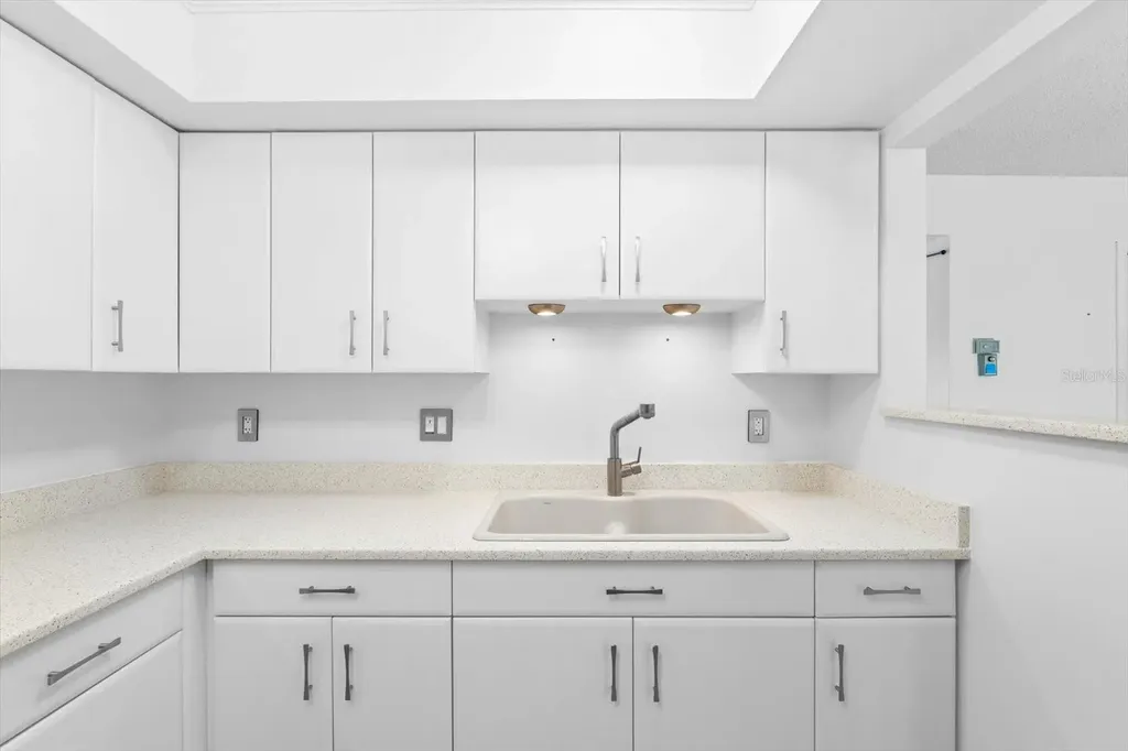 1520 Pelican Point Drive Sarasota FL 34231