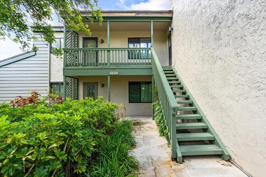 1520 Pelican Point Drive Sarasota FL 34231