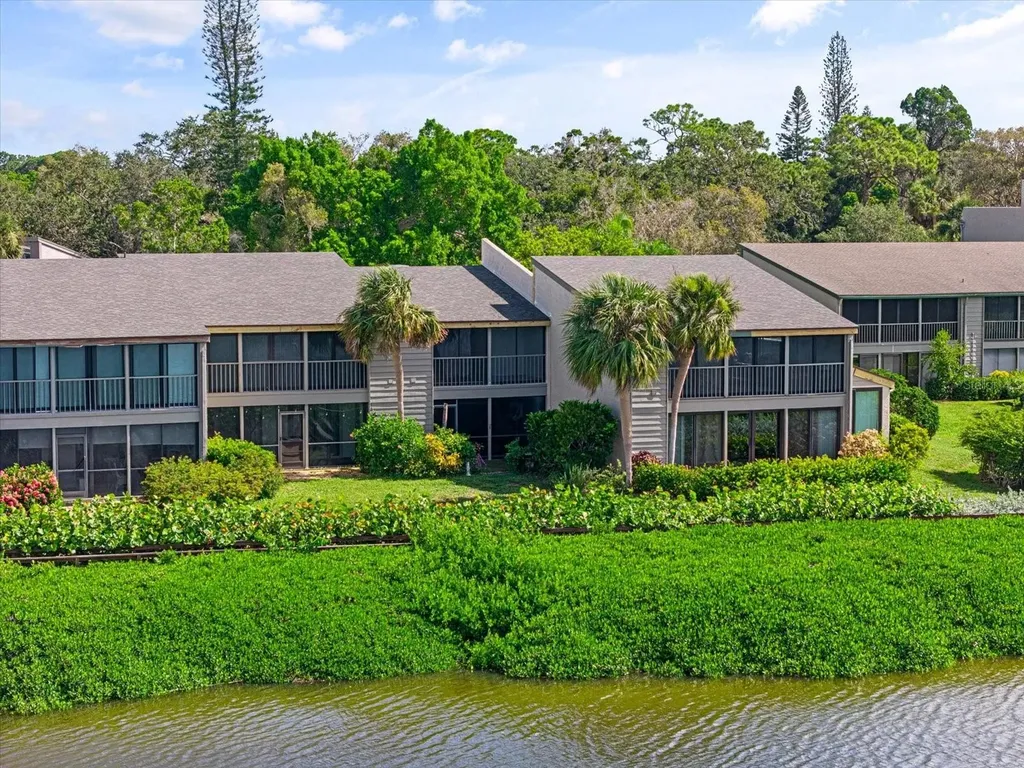 1520 Pelican Point Drive Sarasota FL 34231