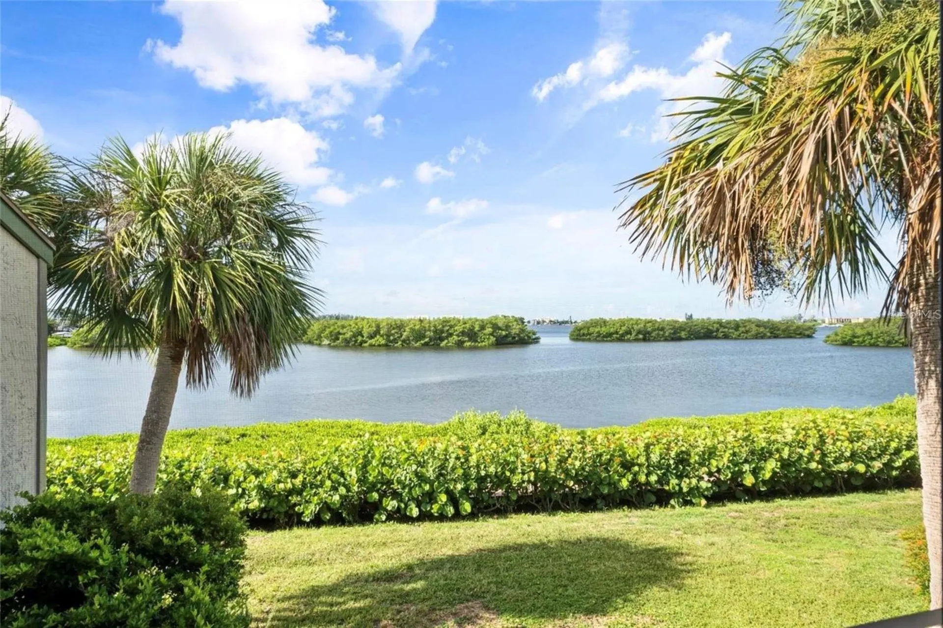 1520 Pelican Point Drive Sarasota FL 34231