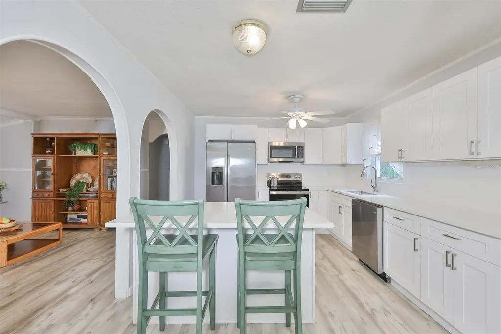 812 White Heron Boulevard Ruskin FL 33570