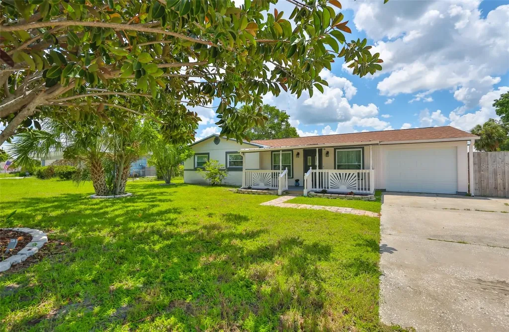 812 White Heron Boulevard Ruskin FL 33570