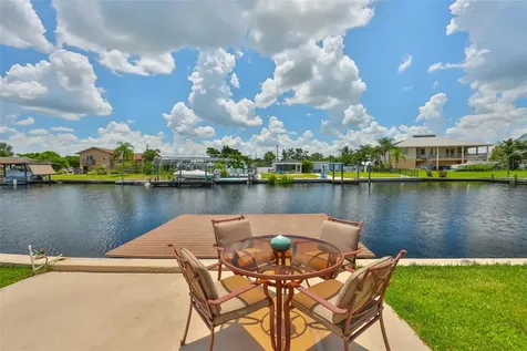 812 White Heron Boulevard Ruskin FL 33570